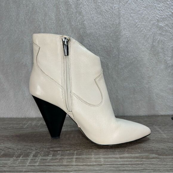 VINCE CAMUTO Ivory High Heeled Soft Leather Ankle Boots Western Women’s Size 7 - Picture 2 of 8